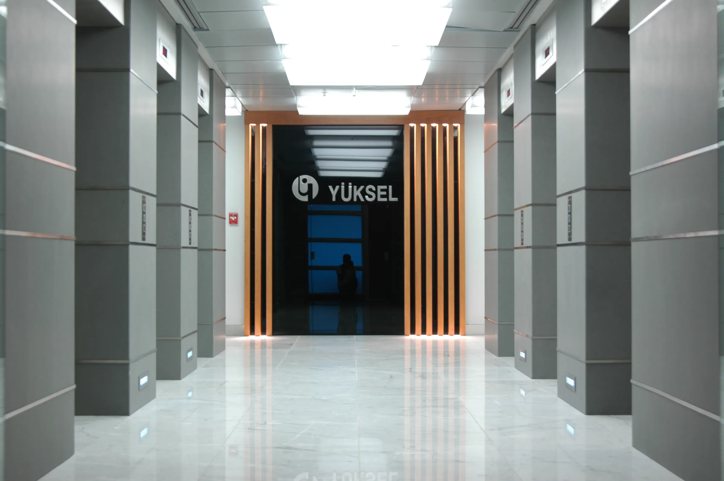 YÜKSEL İNŞAAT GENEL MÜDÜRLÜK - Giriş
