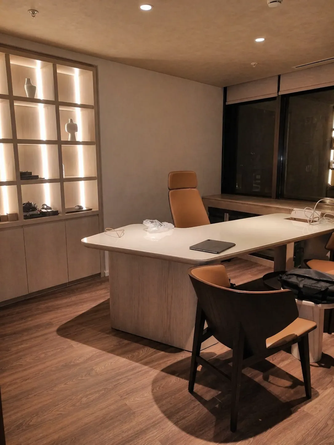 RÖNESANS HOLDİNG AKMERKEZ OFİS - ChatGPT Image 30 Nis 2026 14_02_31